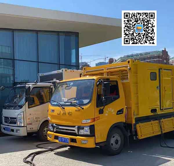 玉龙出租发电车