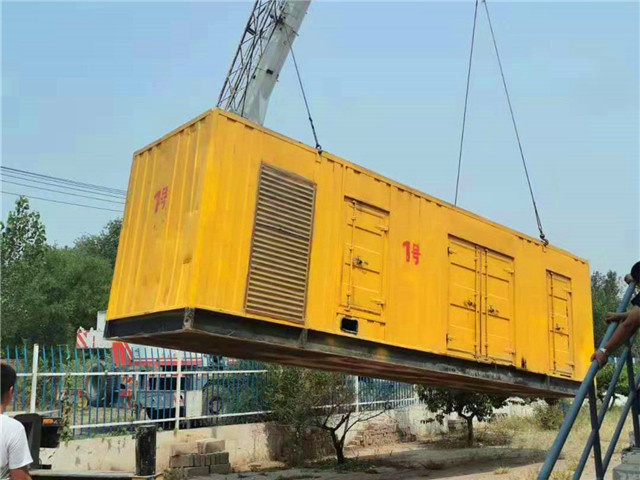玉龙300KW柴油发电机组油耗是多少?